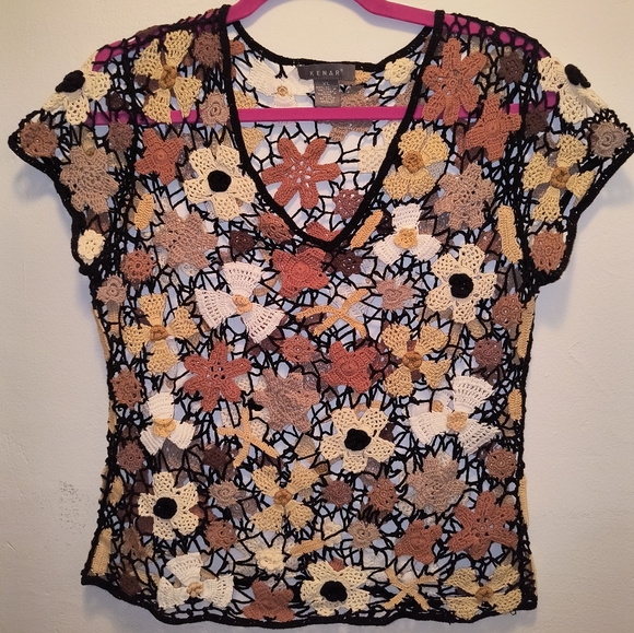 Kenar Crochet Floral Top Neutrals - Picture 1 of 12